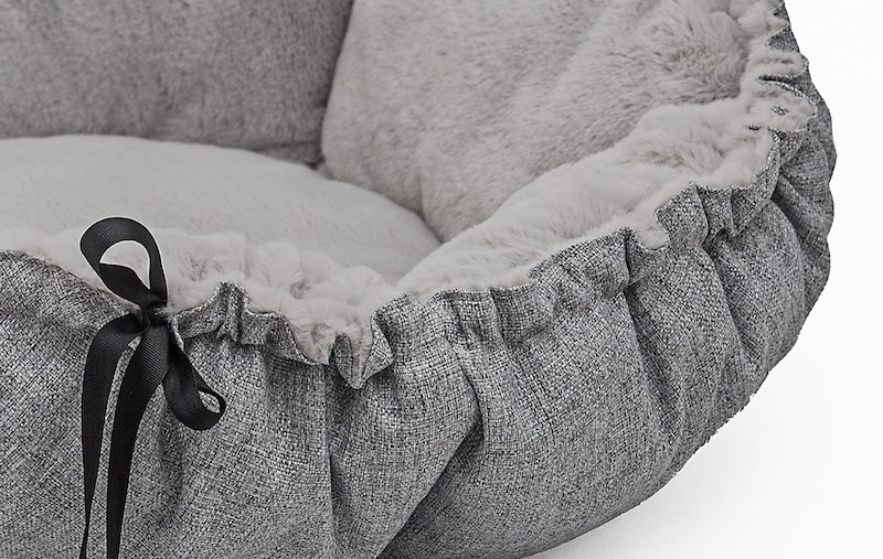 Gray pet bed DAISY Nature| Lauren Design | PETZWELCOME