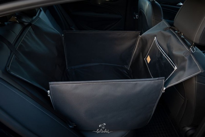 Car seat cover 1/2 „DENGU” MONO Olive | Bebobi | PETZWELCOME