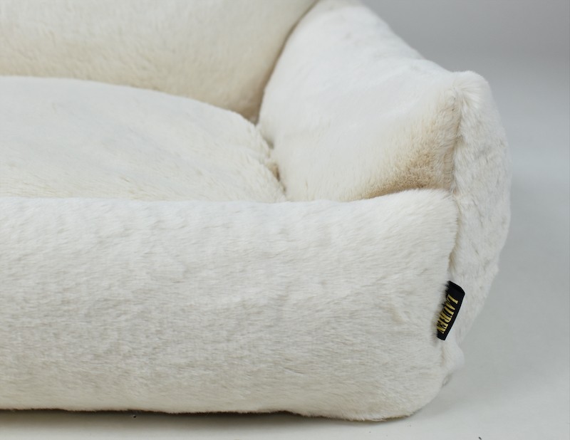 Legowisko Fluffy Lauren Design kremowe | Lauren Design | PETZWELCOME