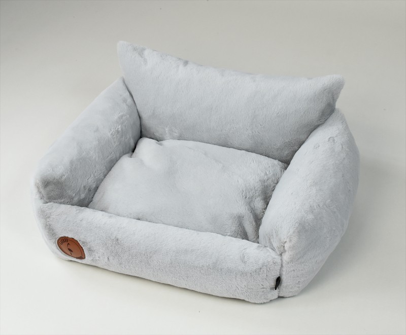 Fluffy pet bed Lauren Design grey | PETZWELCOME
