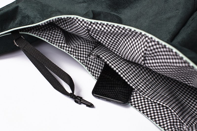 SARA Charcoal Carrier Bag for Dogs and Cats | Lauren design | PETZWELCOME