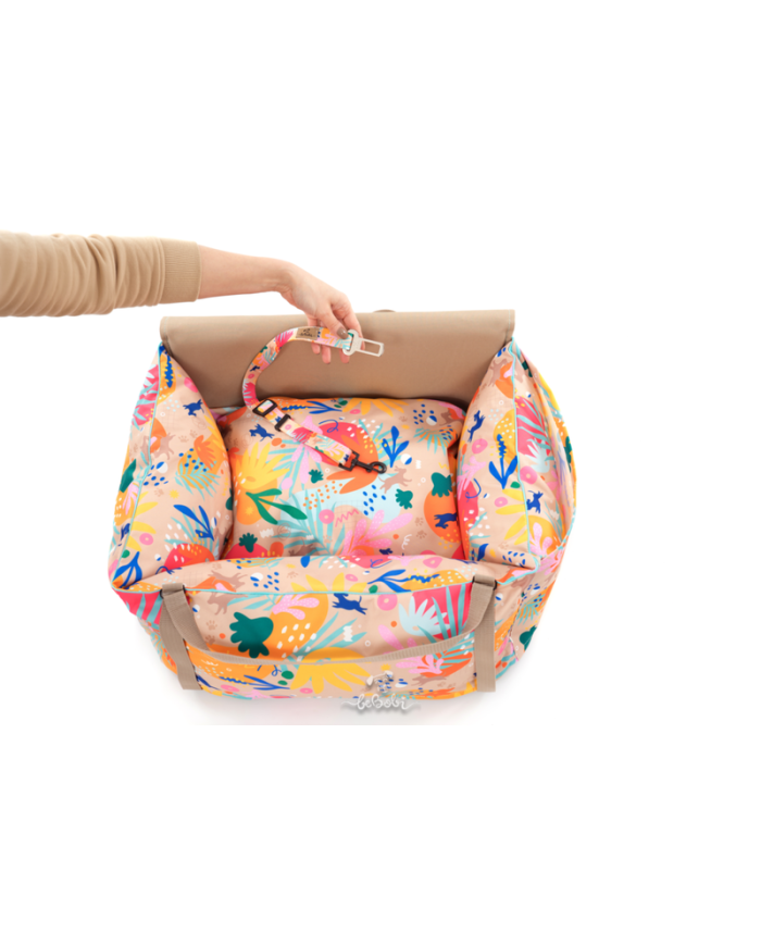 Dog Car Booster Seat waterproof beige velvet | Bebobi | PETZWELCOME