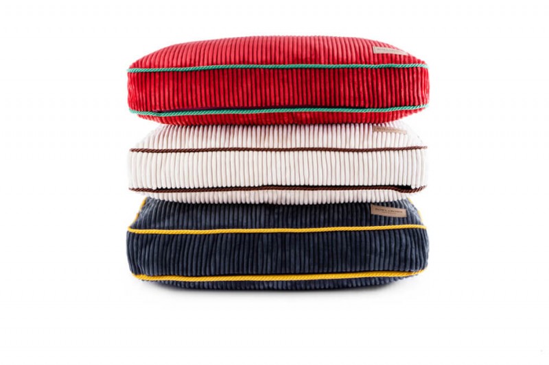 DECO dog cushion silver | Bowl and Bone Republic | PETZWELCOME