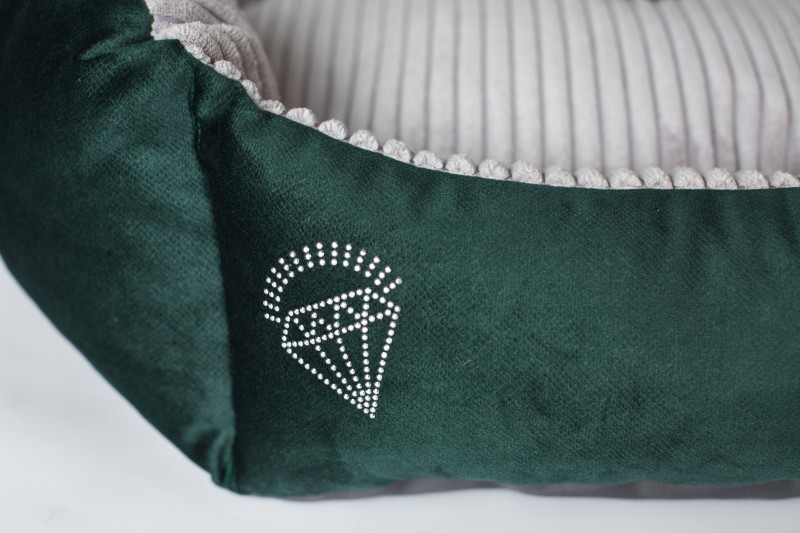 Pet bed DIANA bottle green | Lauren Design | PETZWELCOME