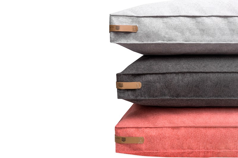 LOFT graphite dog cushion | Bowl and Bone Republic | PETZWELCOME