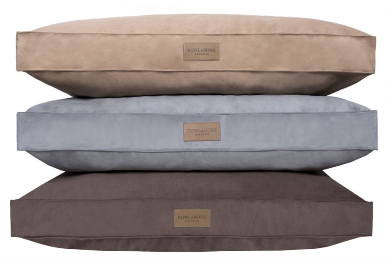 CLASSIC gray dog cushion